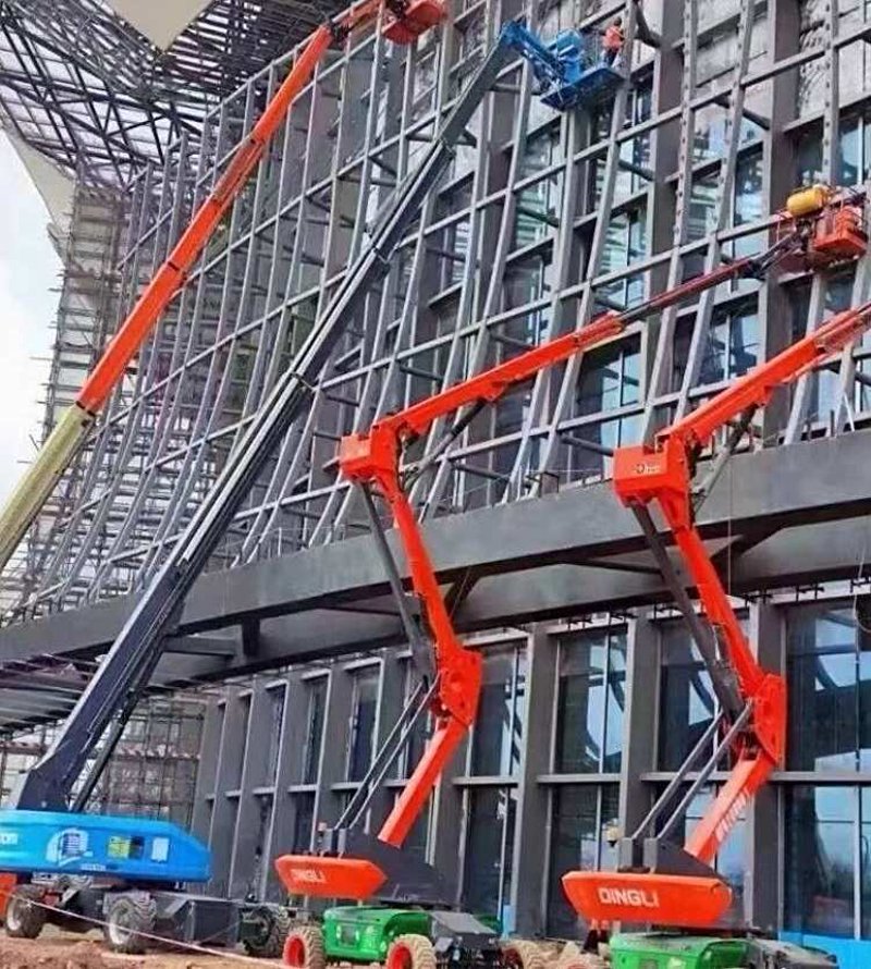 随着建筑行业的蓬勃发展，设备租赁成为了不可或缺的一环。本文将通过行业分析类的方式，探讨拓钻机械租赁市场的现状与发展前景。